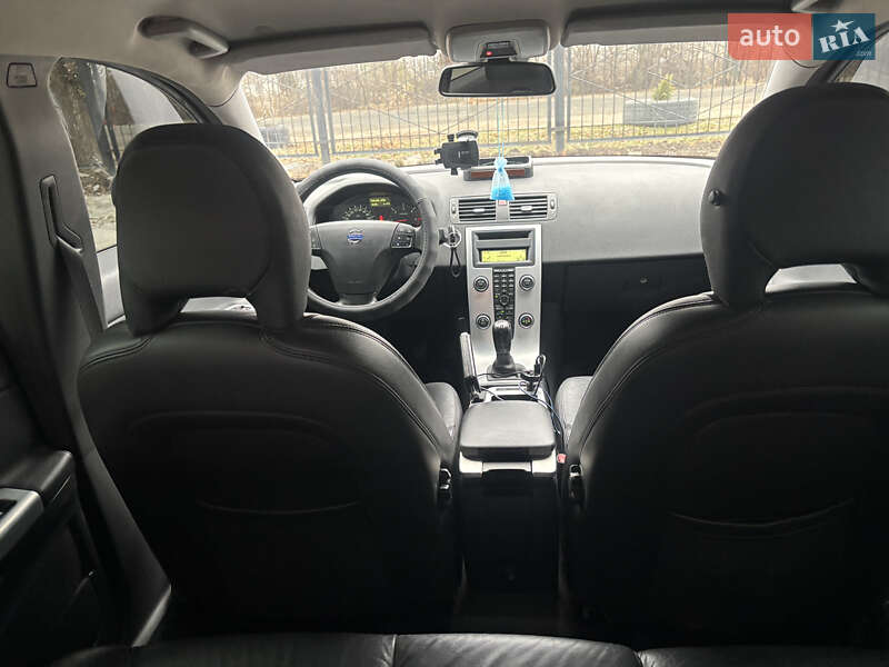 Универсал Volvo V50 2010 в Запорожье