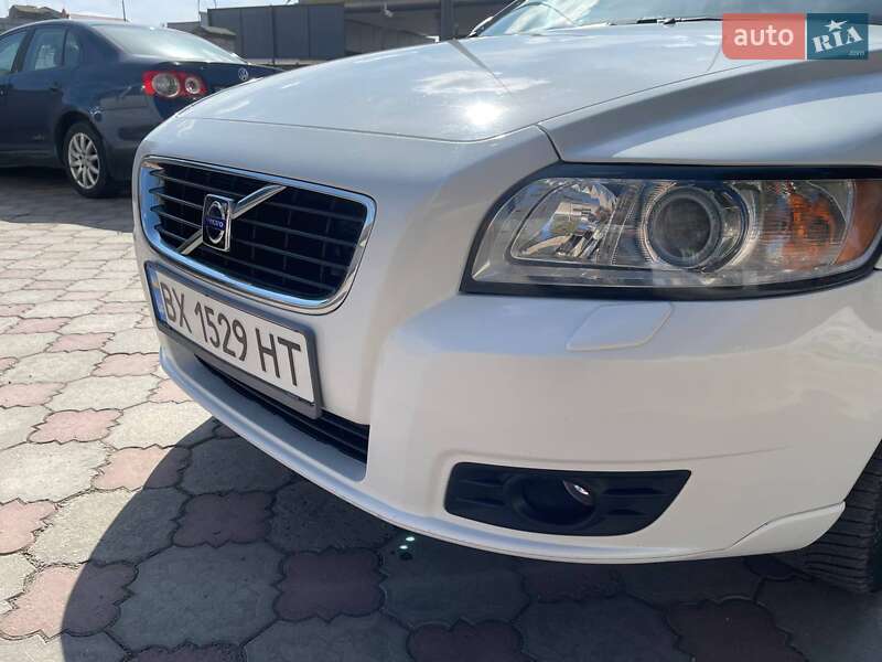 Універсал Volvo V50 2009 в Рівному