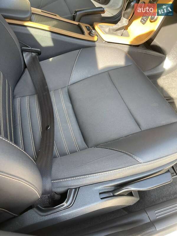 Універсал Volvo V50 2009 в Рівному