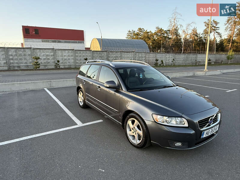 Універсал Volvo V50 2012 в Ірпені