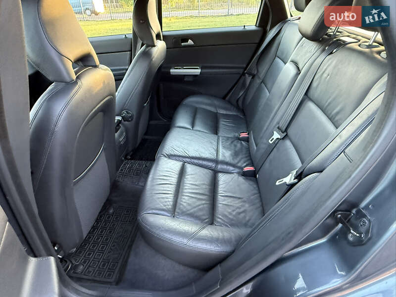 Універсал Volvo V50 2012 в Ірпені