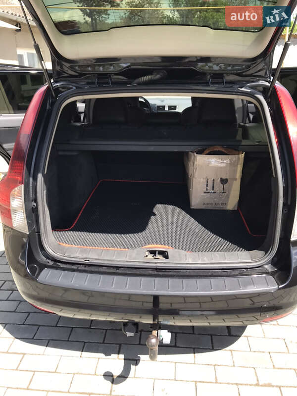 Универсал Volvo V50 2007 в Луцке