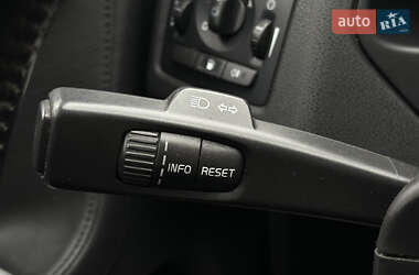 Универсал Volvo V50 2012 в 