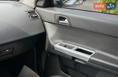 Универсал Volvo V50 2012 в 