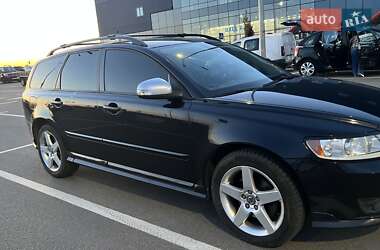 Универсал Volvo V50 2010 в 