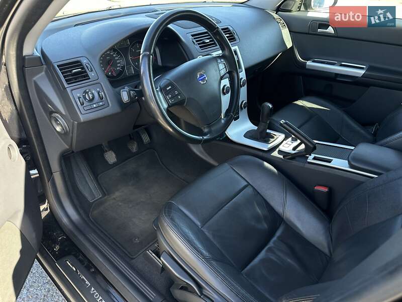 Универсал Volvo V50 2012 в Виноградове