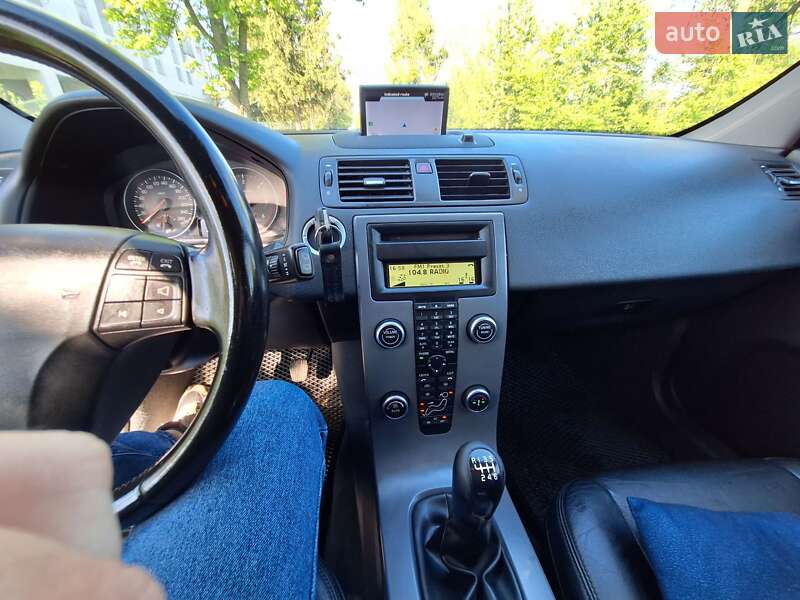 Универсал Volvo V50 2010 в Стрые