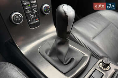 Універсал Volvo V50 2012 в 