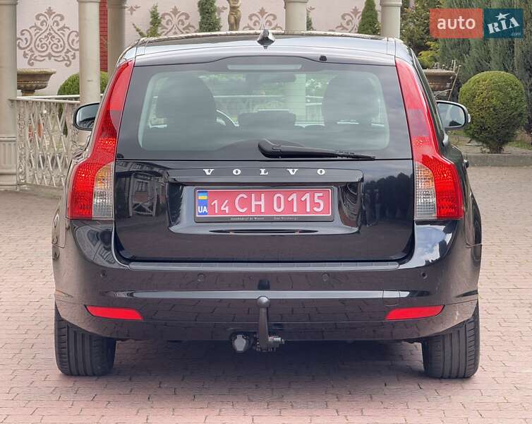 Універсал Volvo V50 2012 в Стрию