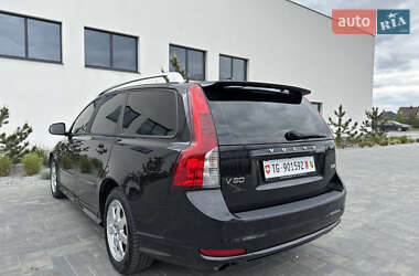 Универсал Volvo V50 2012 в 