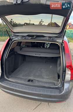Универсал Volvo V50 2012 в 