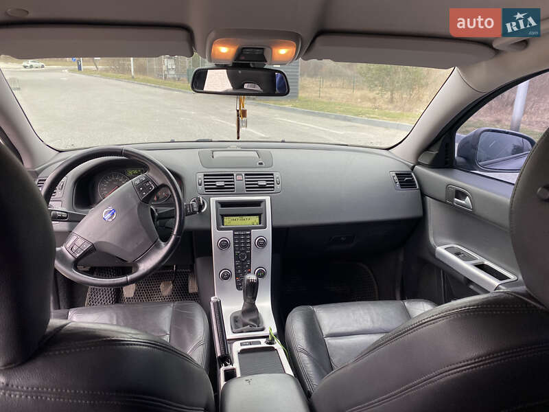 Універсал Volvo V50 2012 в Миколаєві