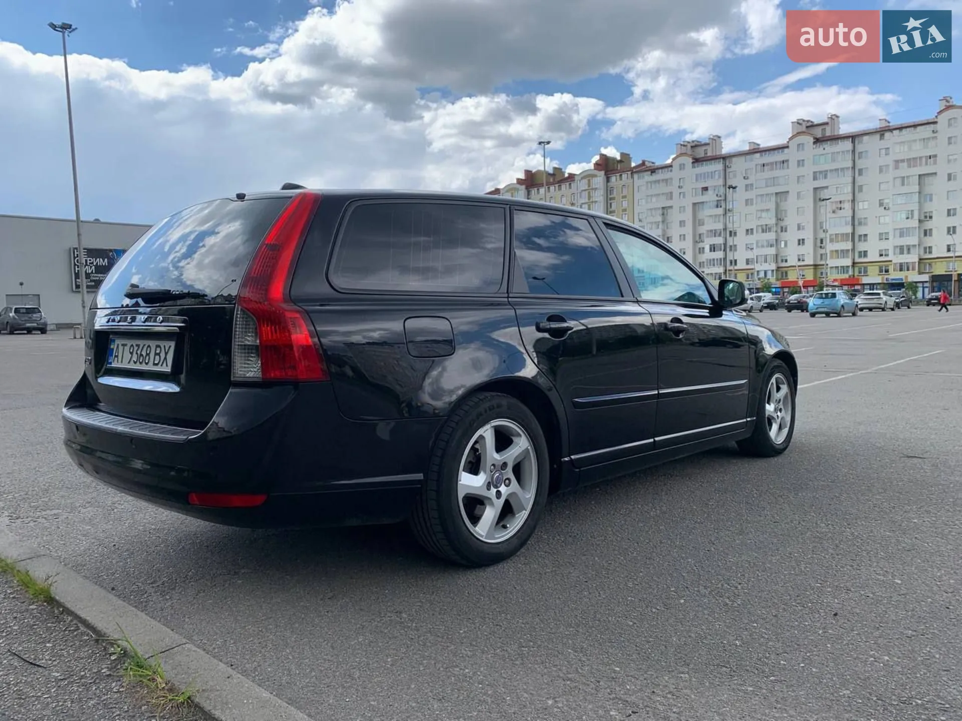 2011 Volvo V50 - мініатюра 12