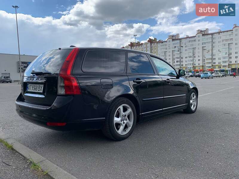 Універсал Volvo V50 2011 в Івано-Франківську