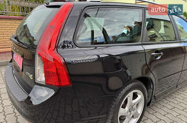 Универсал Volvo V50 2012 в 