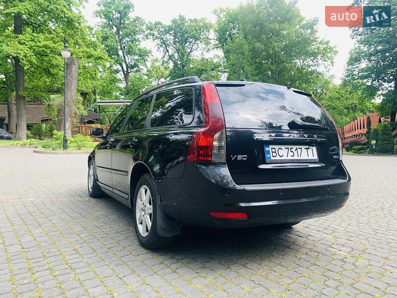 Універсал Volvo V50 2009 в Львові