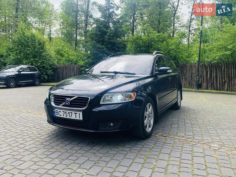 Універсал Volvo V50 2009 в Львові