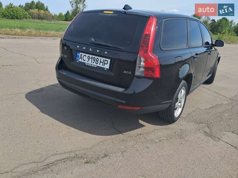 Универсал Volvo V50 2008 в Любешове
