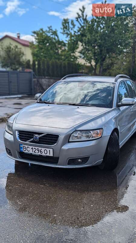 Универсал Volvo V50 2008 в 