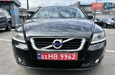 Универсал Volvo V50 2011 в 