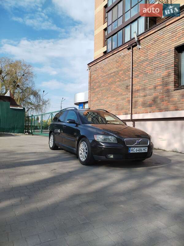 Volvo V50 2006