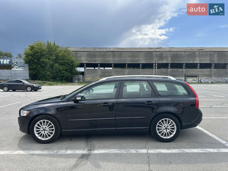 Універсал Volvo V50 2012 в Полтаві