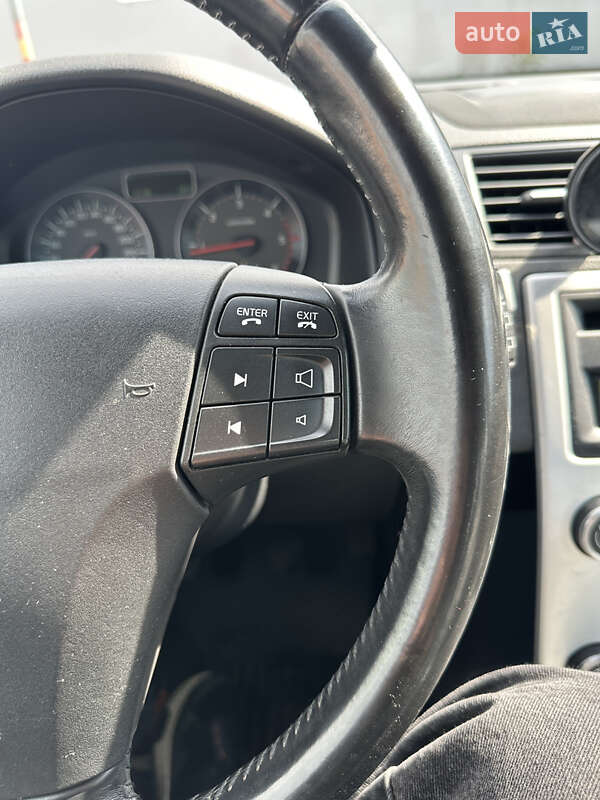 Універсал Volvo V50 2012 в Полтаві