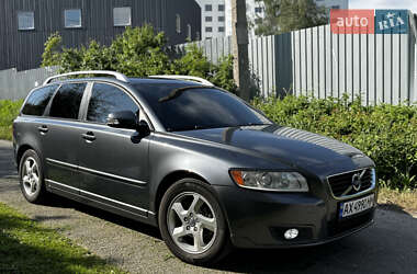 Универсал Volvo V50 2012 в Полтаве