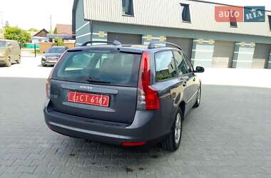Универсал Volvo V50 2009 в 