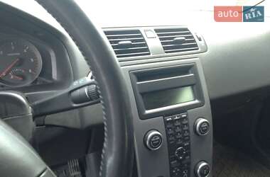 Универсал Volvo V50 2009 в 