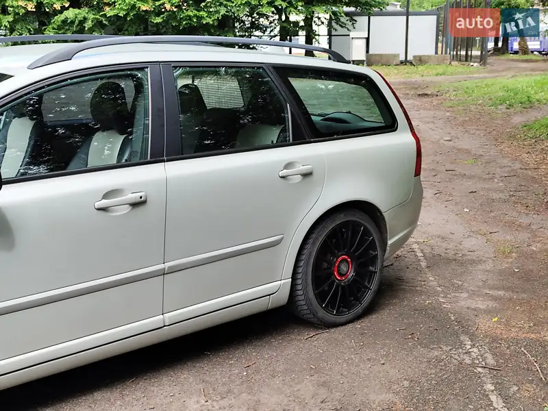 Volvo V50 2010 VIN YV1MW76F2B2612215 фото оголошення 5 з 74