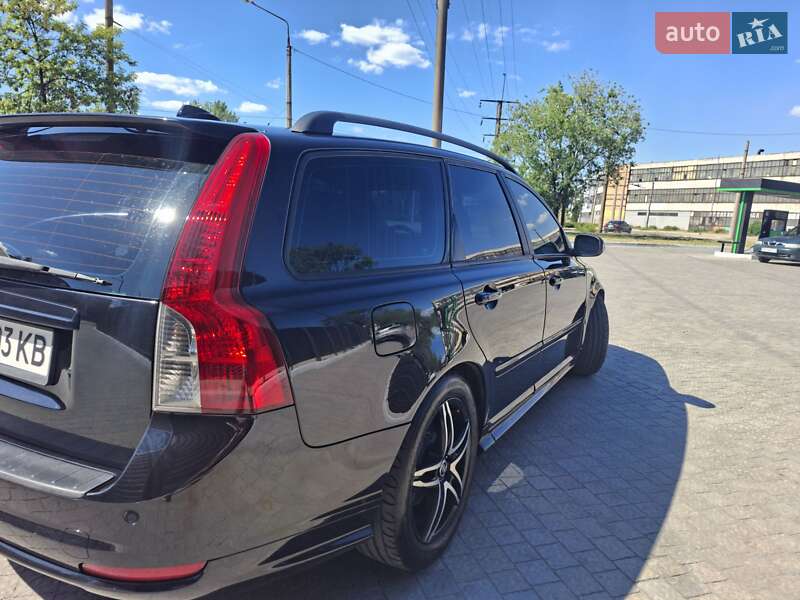 Универсал Volvo V50 2008 в Запорожье