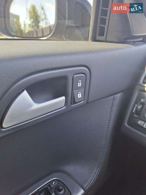 Универсал Volvo V50 2008 в Запорожье