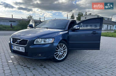 Универсал Volvo V50 2009 в Львове