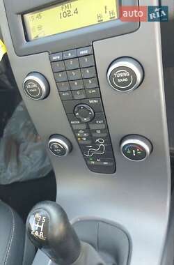 Універсал Volvo V50 2009 в 