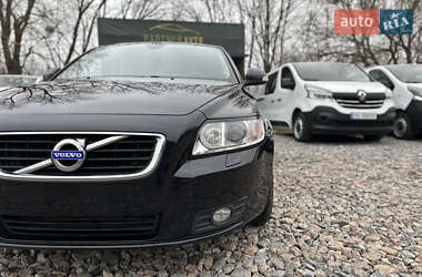 Универсал Volvo V50 2012 в 