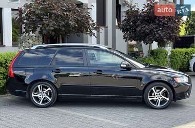 Универсал Volvo V50 2012 в 
