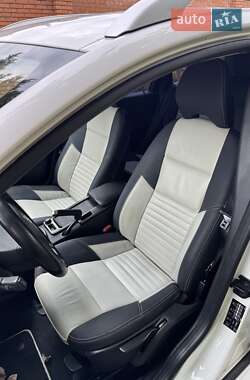 Універсал Volvo V50 2011 в 