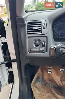 Універсал Volvo V50 2011 в 