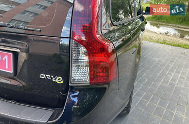 Універсал Volvo V50 2011 в 