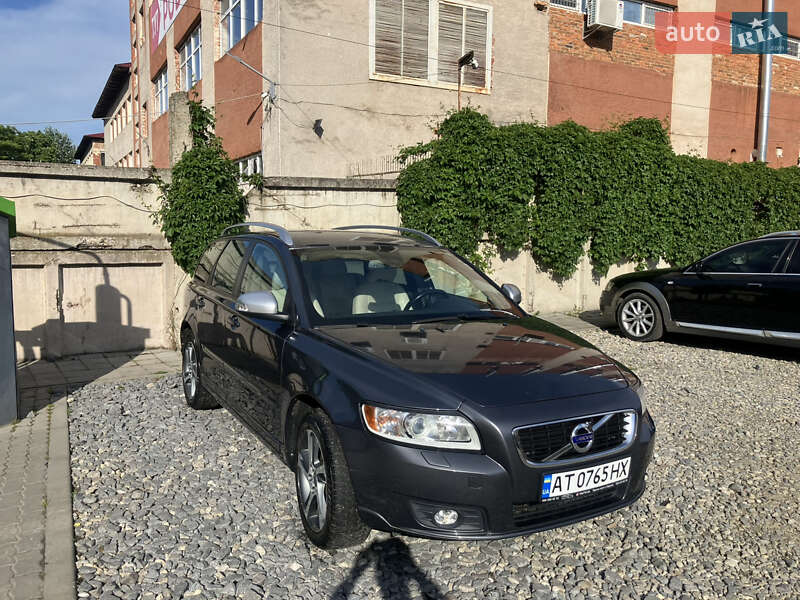 Універсал Volvo V50 2012 в Калуші