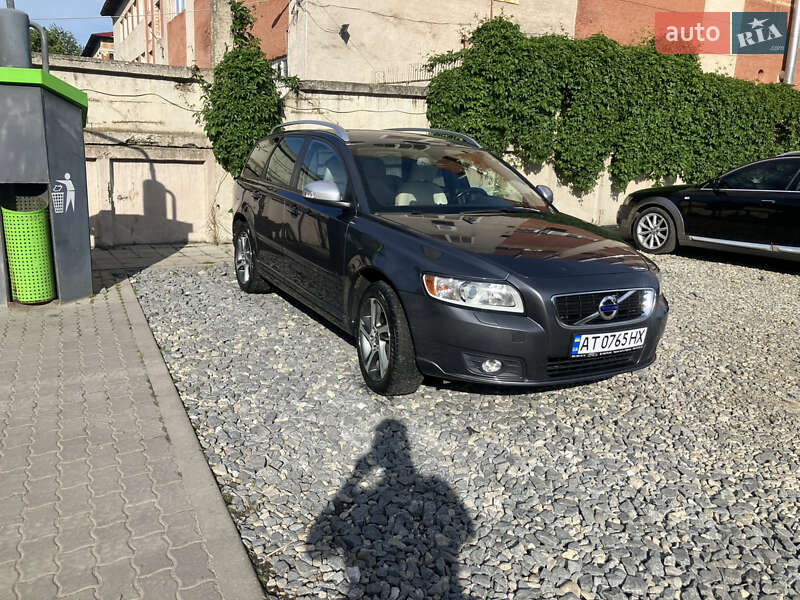 Універсал Volvo V50 2012 в Калуші
