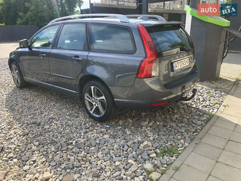 Універсал Volvo V50 2012 в Калуші
