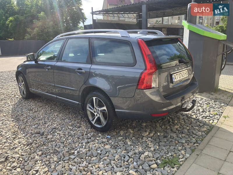 Універсал Volvo V50 2012 в Калуші