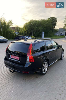 Универсал Volvo V50 2011 в 