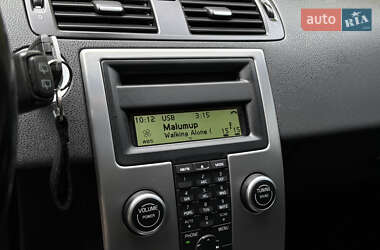 Универсал Volvo V50 2009 в 