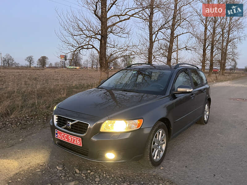 Універсал Volvo V50 2008 в Івано-Франківську