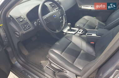 Универсал Volvo V50 2010 в 