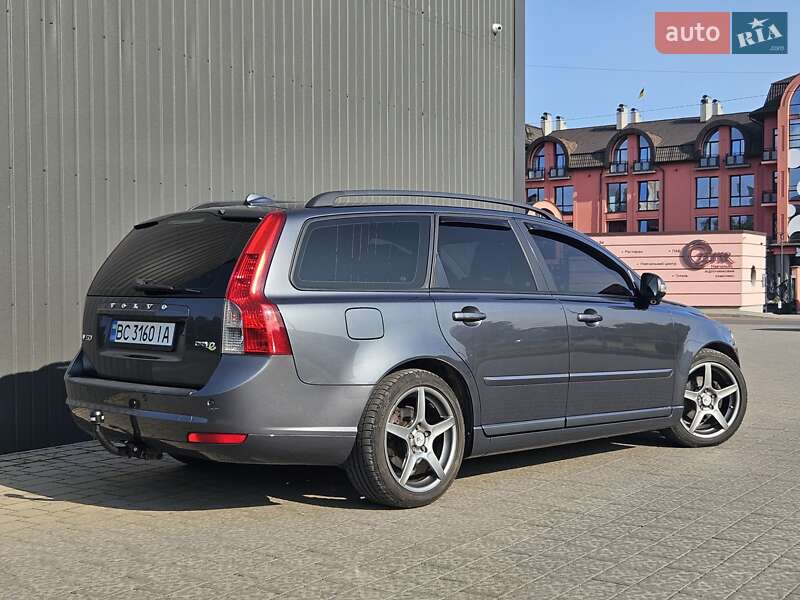 Volvo V50 2010