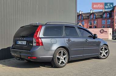 Универсал Volvo V50 2010 в 